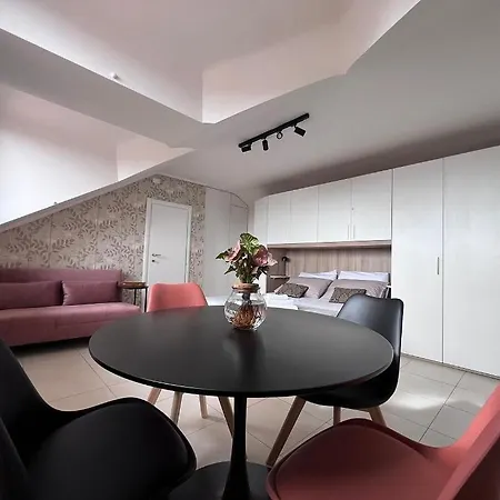 Al Settimo Apartment *
